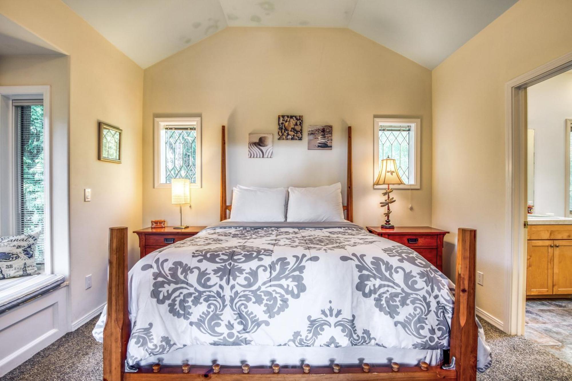 The Quintessa Cottage Clinton Esterno foto
